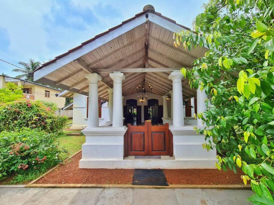 Wattala Villa- The Guardian Bungalow ภายนอก รูปภาพ